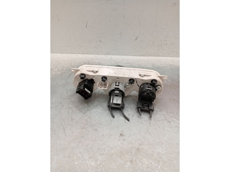Recambio de mando calefaccion / aire acondicionado para ford focus i sedán (dfw) 1.8 turbo di / tddi referencia OEM IAM 98ab18c4