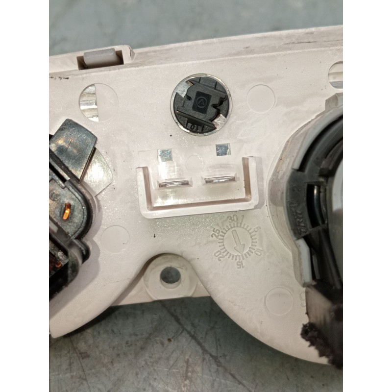 Recambio de mando calefaccion / aire acondicionado para ford focus i sedán (dfw) 1.8 turbo di / tddi referencia OEM IAM 98ab18c4