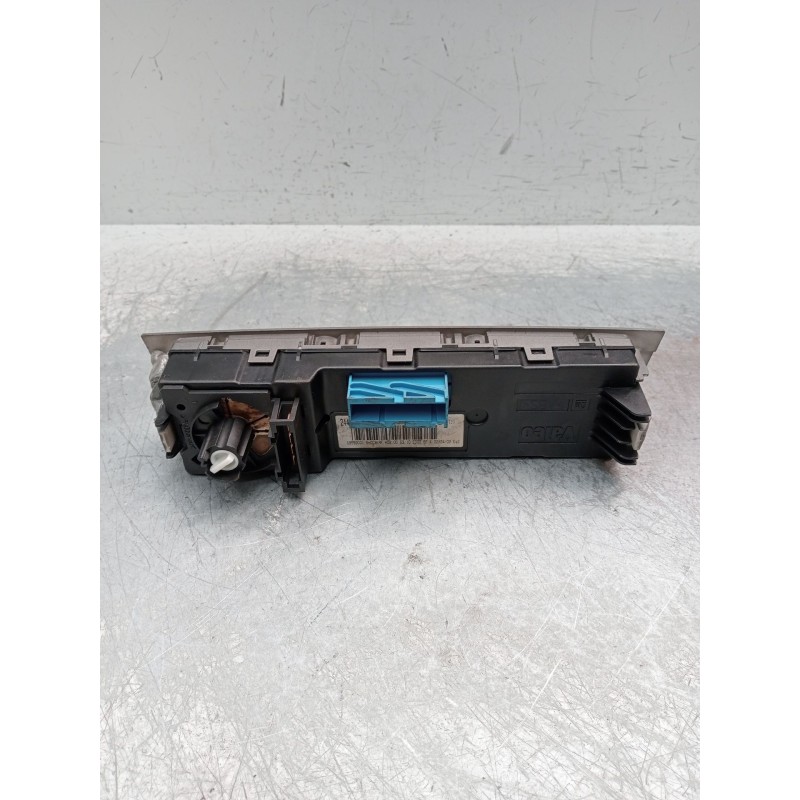 Recambio de mando calefaccion / aire acondicionado para opel vectra c (z02) 2.2 dti 16v (f69) referencia OEM IAM 24441228 695500