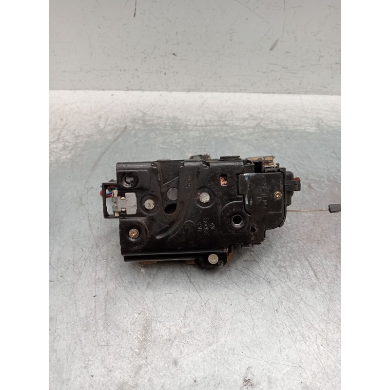 Recambio de motor cierre centralizado trasero derecho para seat leon (1m1) 1.9 tdi referencia OEM IAM   