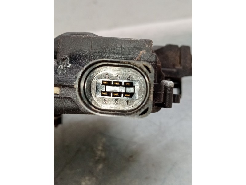 Recambio de motor cierre centralizado trasero izquierdo para seat leon (1m1) 1.9 tdi referencia OEM IAM   