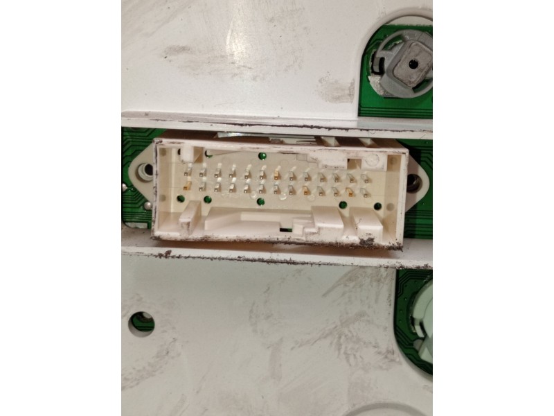 Recambio de cuadro instrumentos para ford focus i sedán (dfw) 1.8 turbo di / tddi referencia OEM IAM 98ab10849 991102102252 