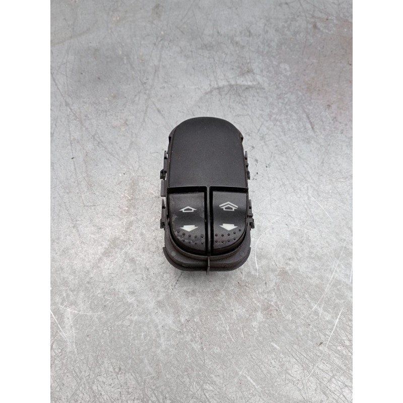 Recambio de mando elevalunas delantero izquierdo para ford focus i sedán (dfw) 1.8 turbo di / tddi referencia OEM IAM 98ag14529a