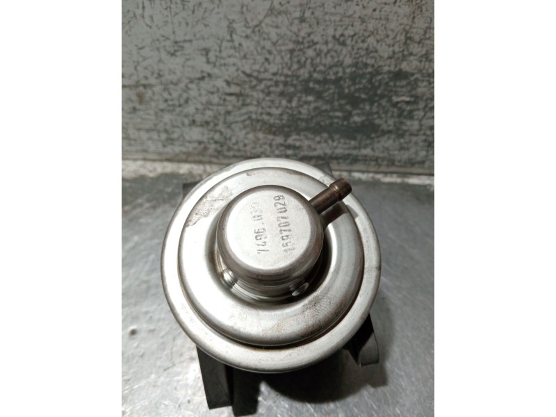 Recambio de valvula egr para seat leon (1p1) referencia OEM IAM 038129637D 749603D 159707029