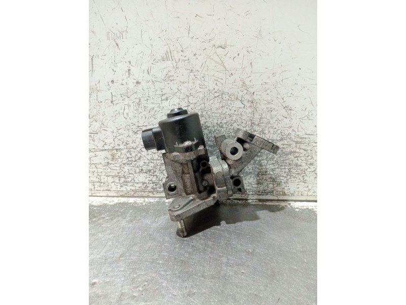 Recambio de valvula egr para toyota auris (_e18_) 1.3 (nre180_) referencia OEM IAM 2562037120  