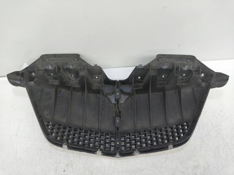 Recambio de rejilla delantera para lancia phedra (180) 2.2 jtd cat referencia OEM IAM   