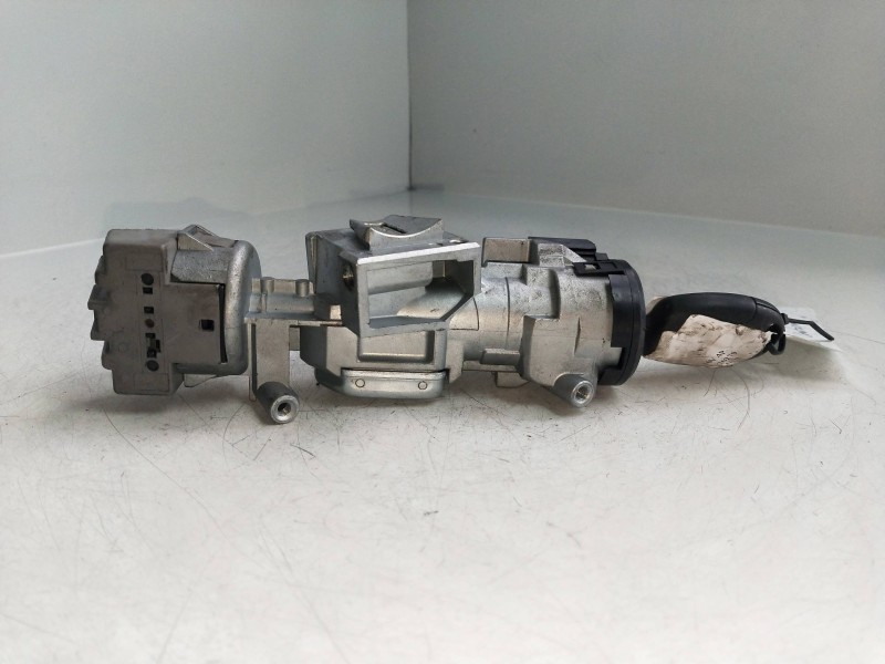 Recambio de conmutador de arranque para ford mondeo sportbreak (ca2) 2.0 flexifuel cat referencia OEM IAM 3M503F880AD  