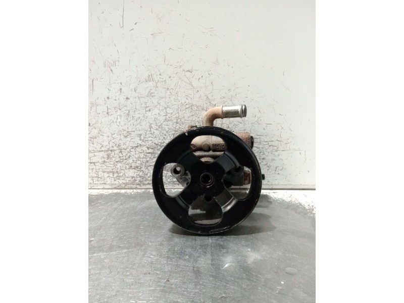 Recambio de bomba direccion para toyota rav 4 ii (_a2_) 1.8 (zca25_, zca26_) referencia OEM IAM   