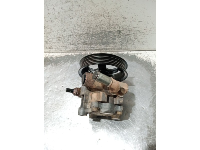 Recambio de bomba direccion para toyota rav 4 ii (_a2_) 1.8 (zca25_, zca26_) referencia OEM IAM   