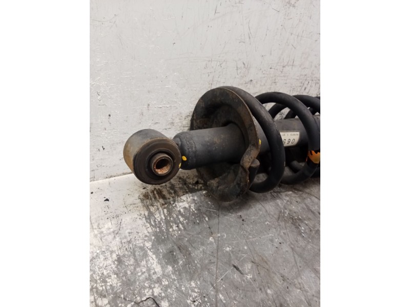 Recambio de amortiguador trasero derecho para lexus gs (_s16_) 300 (jzs160_) referencia OEM IAM   