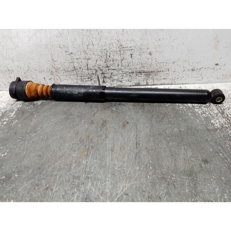 Recambio de amortiguador trasero derecho para ford focus i sedán (dfw) 1.8 turbo di / tddi referencia OEM IAM 991108B  