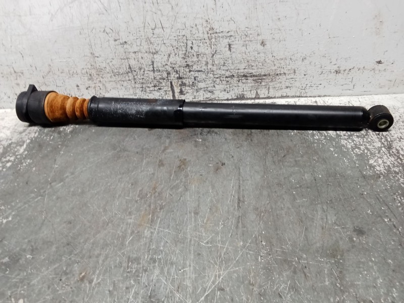Recambio de amortiguador trasero derecho para ford focus i sedán (dfw) 1.8 turbo di / tddi referencia OEM IAM 991108B  
