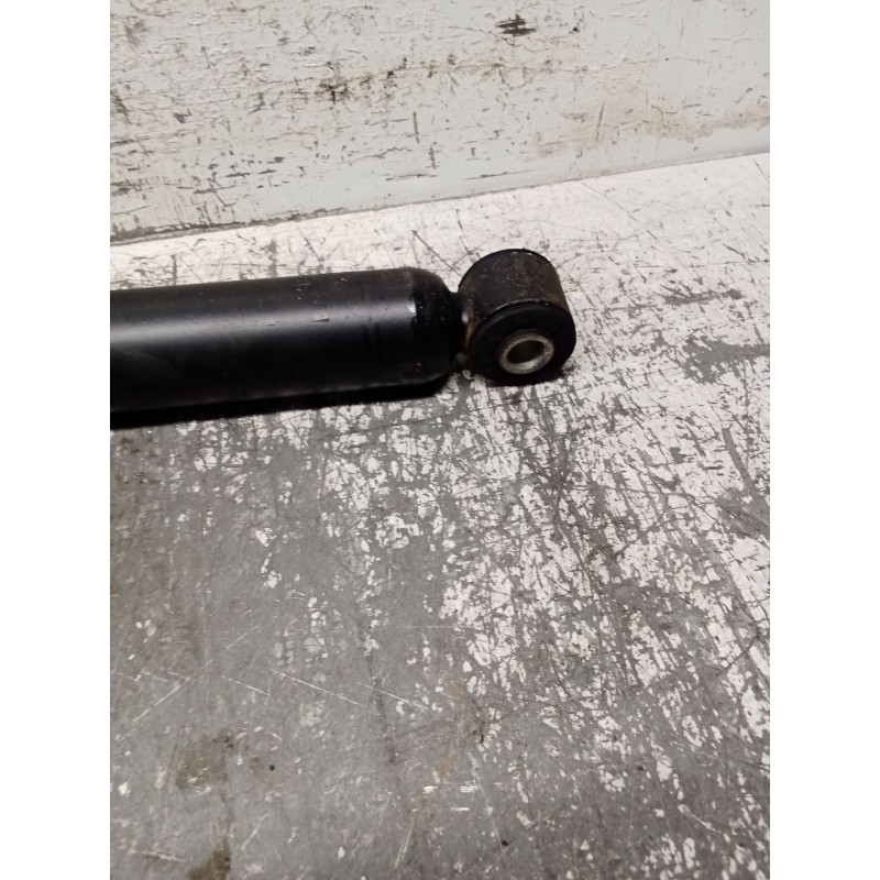 Recambio de amortiguador trasero derecho para ford focus i sedán (dfw) 1.8 turbo di / tddi referencia OEM IAM 991108B  