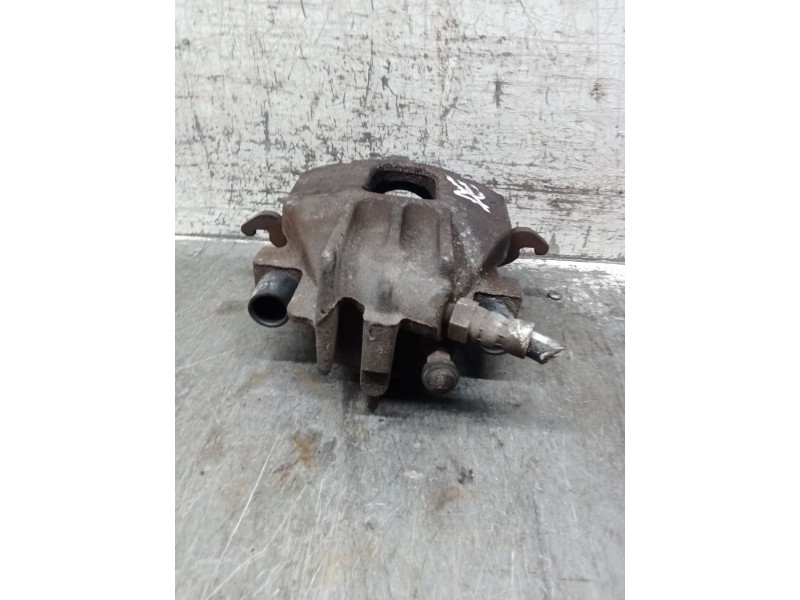 Recambio de pinza freno delantera derecha para ford focus i sedán (dfw) 1.8 turbo di / tddi referencia OEM IAM   