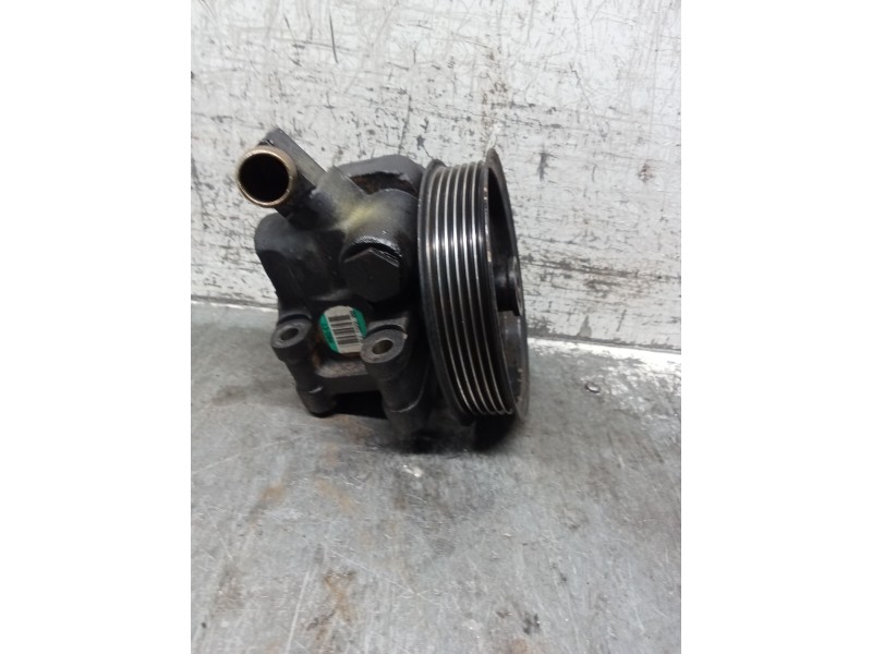 Recambio de bomba direccion para ford focus i sedán (dfw) 1.8 turbo di / tddi referencia OEM IAM 9JD2200  