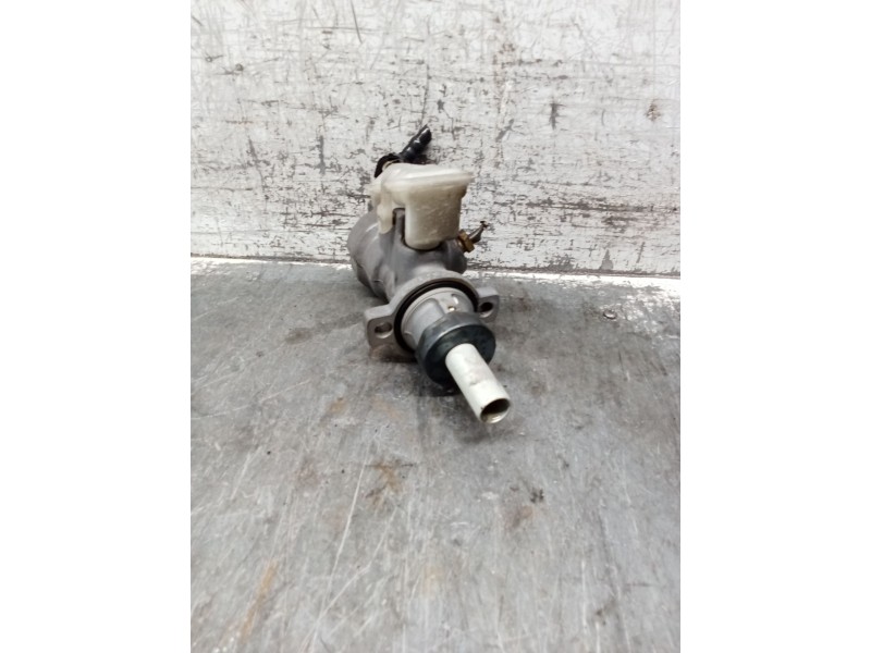 Recambio de bomba freno para ford focus i sedán (dfw) 1.8 turbo di / tddi referencia OEM IAM   