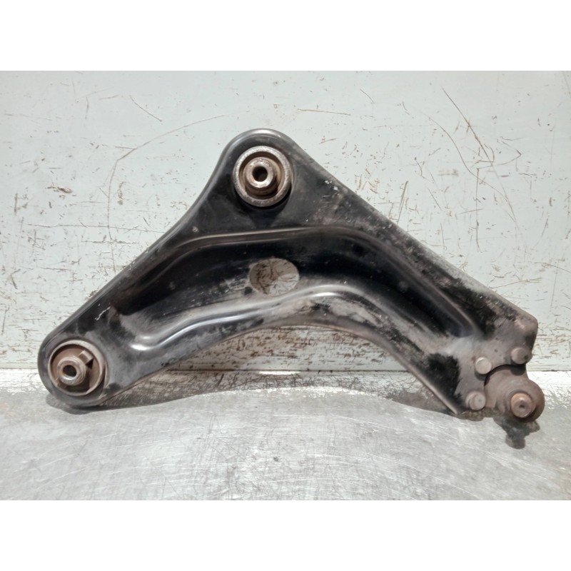 Recambio de brazo suspension inferior delantero derecho para citroën c-elysee (dd_) 1.6 bluehdi 100 referencia OEM IAM   