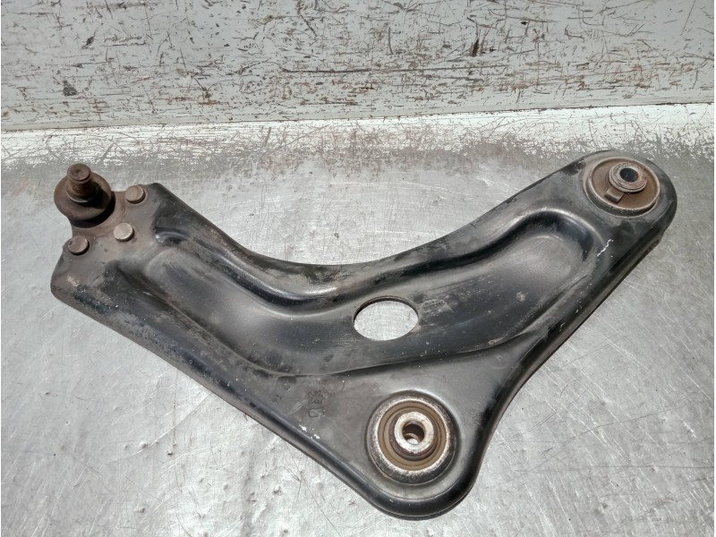 Recambio de brazo suspension inferior delantero derecho para citroën c-elysee (dd_) 1.6 bluehdi 100 referencia OEM IAM   
