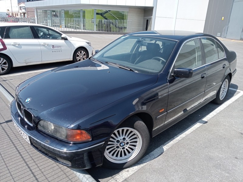 bmw 5 (e39) del año 1999
