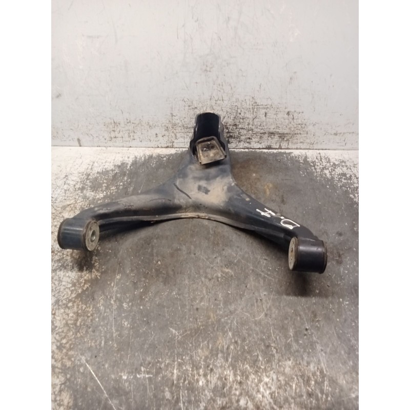 Recambio de brazo suspension inferior delantero izquierdo para iveco daily vi caja/chasis 33s14, 35s14, 35c14 referencia OEM IAM