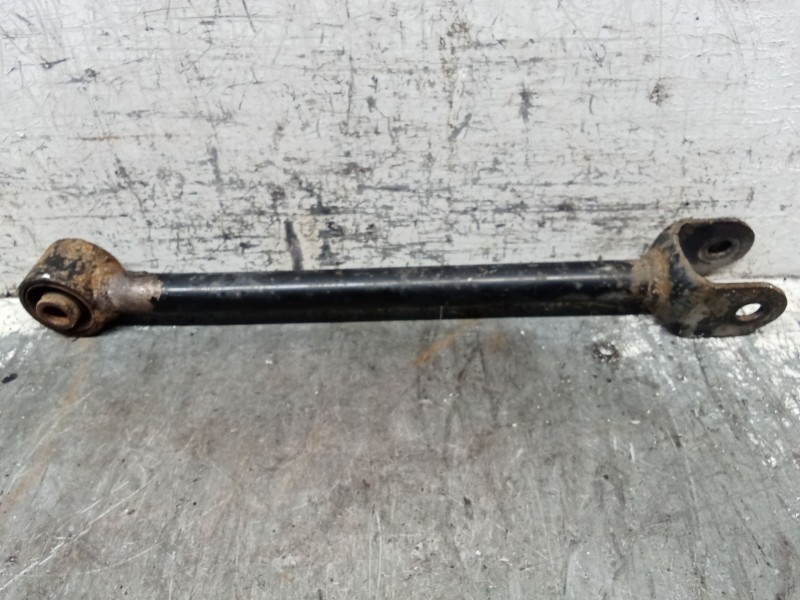 Recambio de brazo suspension inferior trasero derecho para lexus gs (_s16_) 300 (jzs160_) referencia OEM IAM   