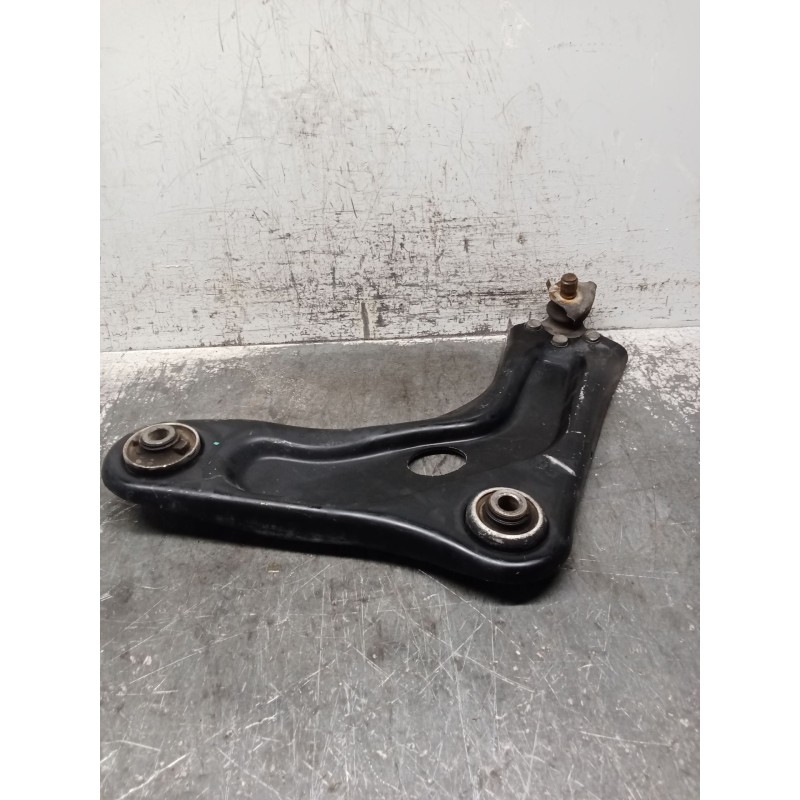 Recambio de brazo suspension inferior delantero izquierdo para citroën c-elysee (dd_) 1.5 bluehdi 100 referencia OEM IAM   