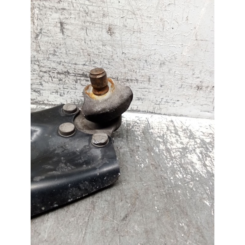 Recambio de brazo suspension inferior delantero izquierdo para citroën c-elysee (dd_) 1.5 bluehdi 100 referencia OEM IAM   