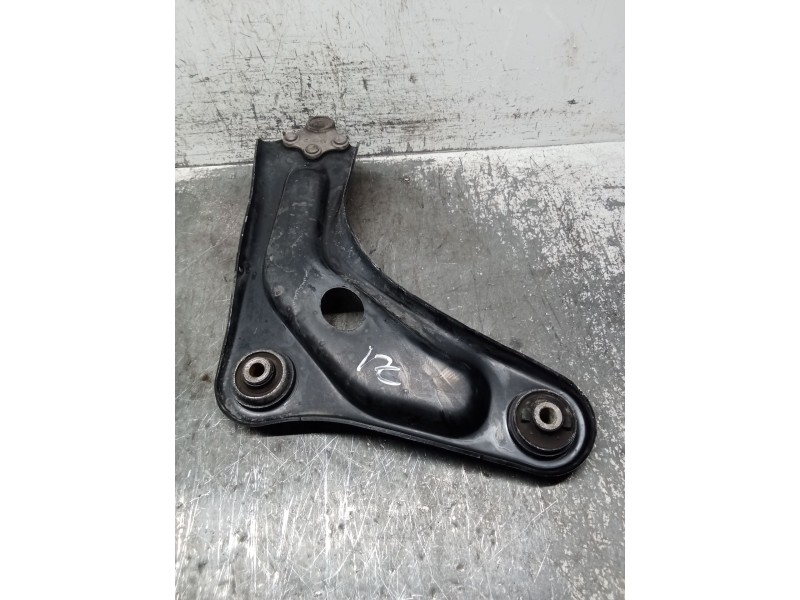 Recambio de brazo suspension inferior delantero izquierdo para citroën c-elysee (dd_) 1.5 bluehdi 100 referencia OEM IAM   