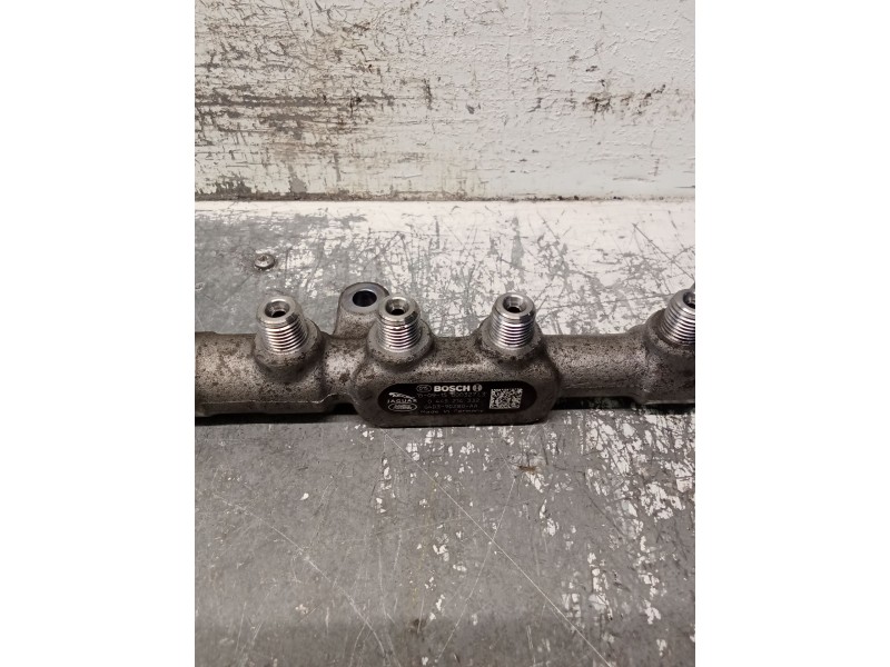 Recambio de rampa inyectora para land rover range rover evoque (l538) 2.0 d 4x4 referencia OEM IAM 0445214332 G4D39D280AA BOSCH