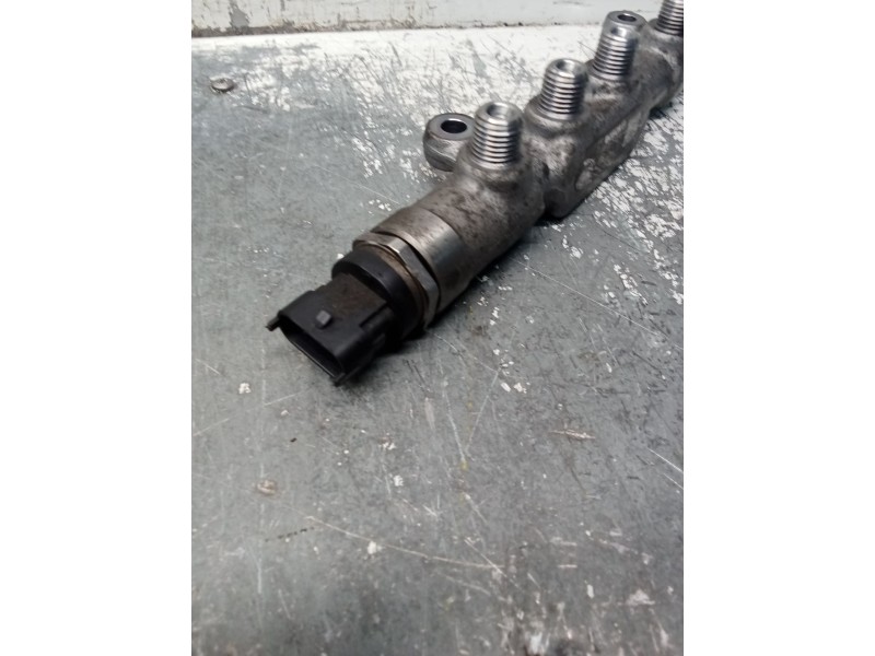 Recambio de rampa inyectora para land rover range rover evoque (l538) 2.0 d 4x4 referencia OEM IAM 0445214332 G4D39D280AA BOSCH