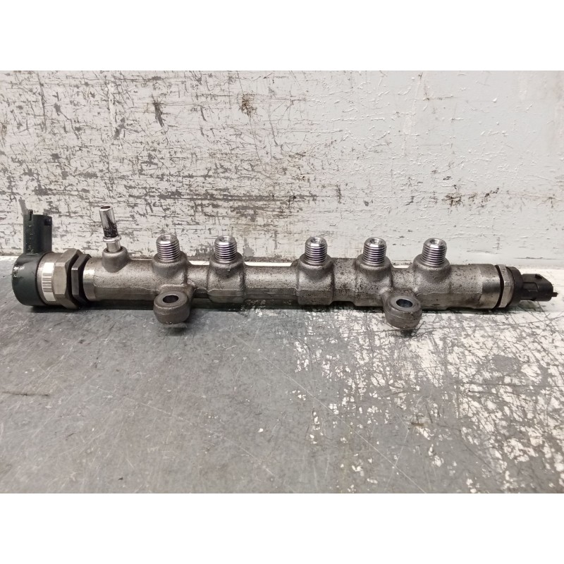 Recambio de rampa inyectora para land rover range rover evoque (l538) 2.0 d 4x4 referencia OEM IAM 0445214332 G4D39D280AA BOSCH