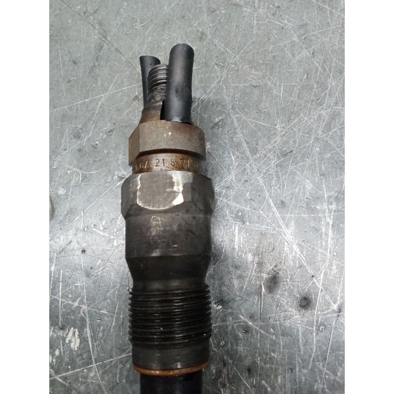 Recambio de inyector para opel omega b (v94) 2.5 td (f69, m69, p69) referencia OEM IAM KCA21S71  