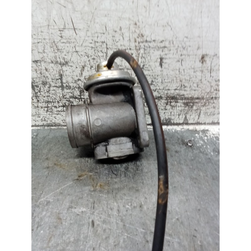 Recambio de valvula egr para opel omega b (v94) 2.5 td (f69, m69, p69) referencia OEM IAM 2246145  