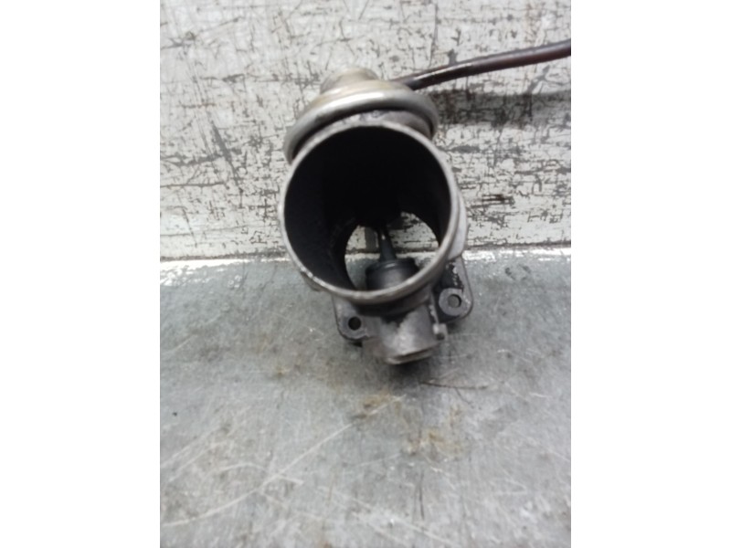 Recambio de valvula egr para opel omega b (v94) 2.5 td (f69, m69, p69) referencia OEM IAM 2246145  