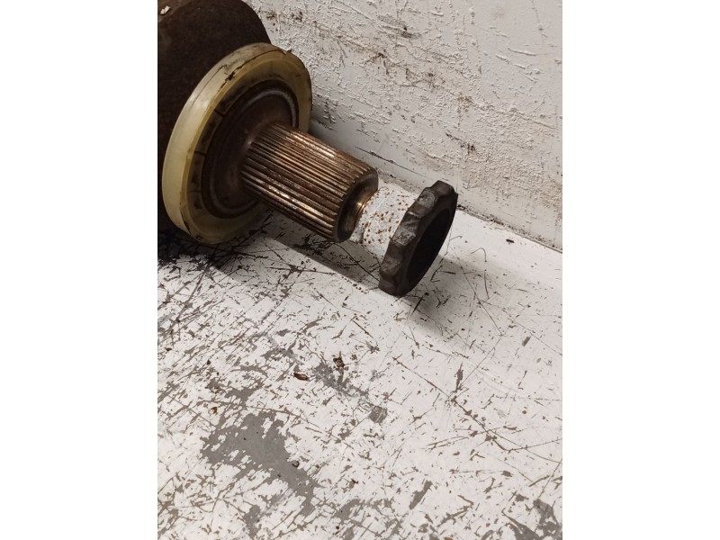 Recambio de transmision delantera izquierda para volkswagen polo iv (9n_, 9a_) 1.4 tdi referencia OEM IAM   