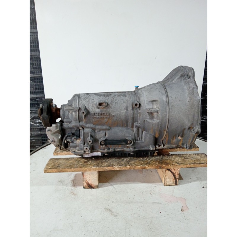 Recambio de caja cambios para iveco daily vi caja/chasis 33s16, 35s16, 35c16, 40c16, 50c16 referencia OEM IAM 8HP70 AUTOMATICO 1
