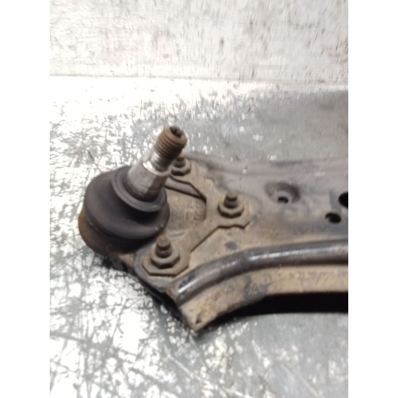Recambio de brazo suspension inferior delantero derecho para volkswagen polo iv (9n_, 9a_) 1.4 tdi referencia OEM IAM 600199294D