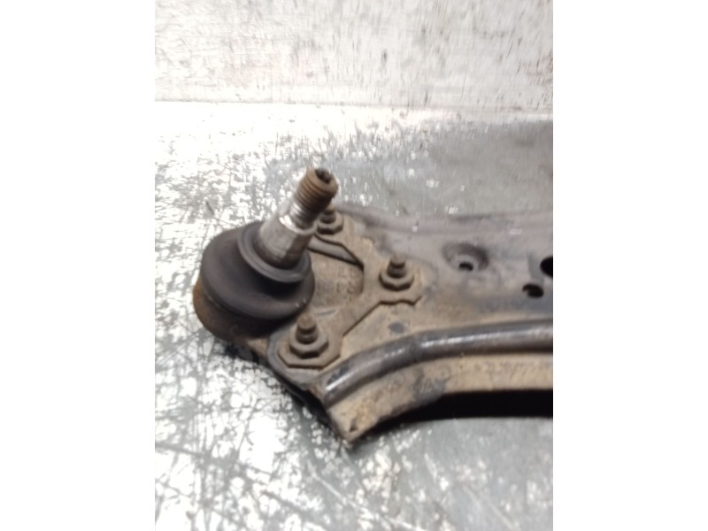 Recambio de brazo suspension inferior delantero derecho para volkswagen polo iv (9n_, 9a_) 1.4 tdi referencia OEM IAM 600199294D
