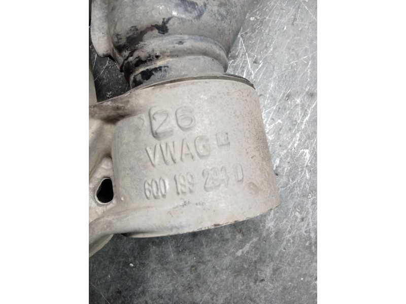 Recambio de brazo suspension inferior delantero derecho para volkswagen polo iv (9n_, 9a_) 1.4 tdi referencia OEM IAM 600199294D