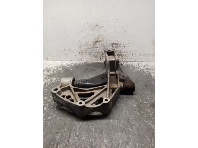 Recambio de brazo suspension inferior delantero izquierdo para volkswagen polo iv (9n_, 9a_) 1.4 tdi referencia OEM IAM 60059233