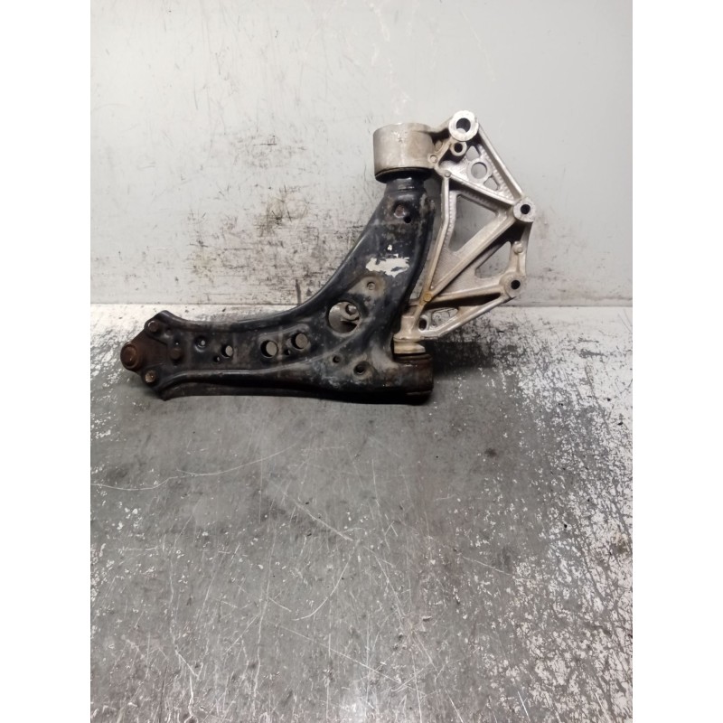 Recambio de brazo suspension inferior delantero izquierdo para volkswagen polo iv (9n_, 9a_) 1.4 tdi referencia OEM IAM 60059233