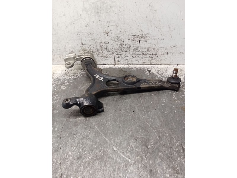 Recambio de brazo suspension inferior delantero izquierdo para fiat scudo furgoneta (220_) 2.0 jtd referencia OEM IAM   