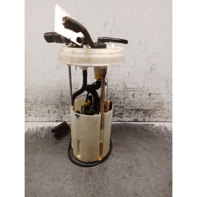 Recambio de bomba combustible para iveco daily vi caja/chasis 33s14, 35s14, 35c14 referencia OEM IAM 69503676 20210531 BOSCH
