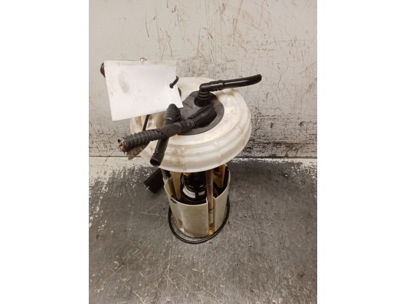 Recambio de bomba combustible para iveco daily vi caja/chasis 33s14, 35s14, 35c14 referencia OEM IAM 69503676 20210531 BOSCH