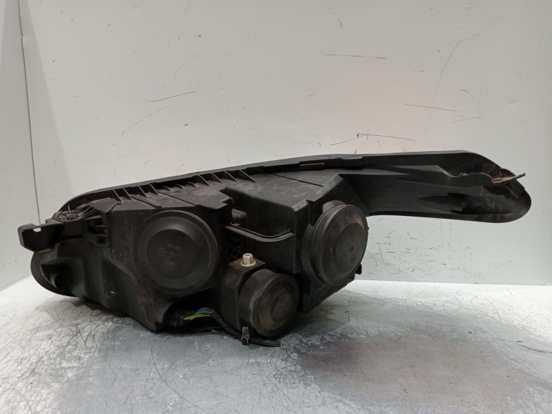 Recambio de faro derecho para citroën c3 picasso (sh_) 1.6 bluehdi 100 referencia OEM IAM   