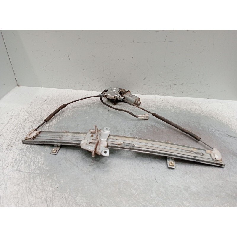 Recambio de elevalunas delantero izquierdo para suzuki grand vitara 5 puertas sq (ft) referencia OEM IAM 8346065d00 0621008921 