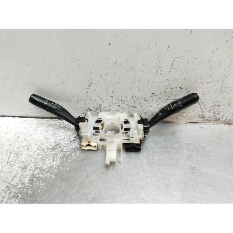 Recambio de mando luces para subaru forester (sh_) 2.0 d awd (shh) referencia OEM IAM 83111FG15D  