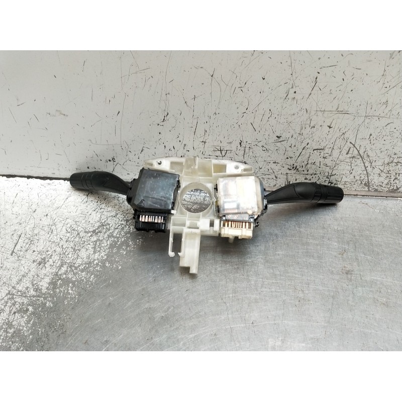 Recambio de mando luces para subaru forester (sh_) 2.0 d awd (shh) referencia OEM IAM 83111FG15D  