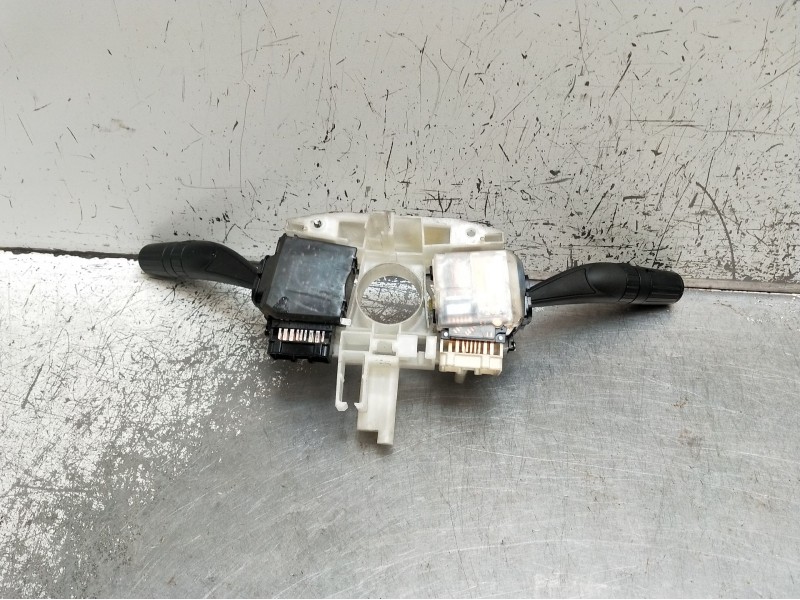 Recambio de mando luces para subaru forester (sh_) 2.0 d awd (shh) referencia OEM IAM 83111FG15D  