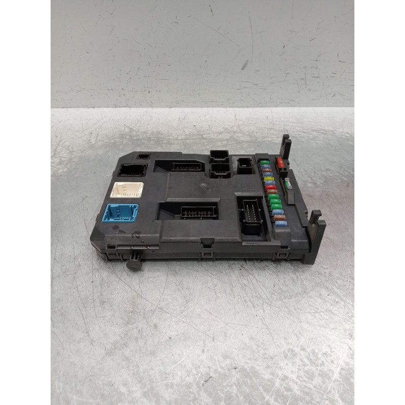 Recambio de caja reles / fusibles para citroën c3 picasso (sh_) 1.6 bluehdi 100 referencia OEM IAM 9666952080  
